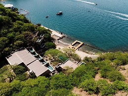 Perla Roca Hotel Boutique - Beach Front