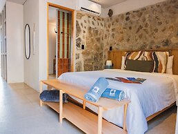 Perla Roca Hotel Boutique - Beach Front