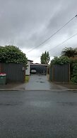 1 Double 1 Sofa Beds Garden Chalet 9C