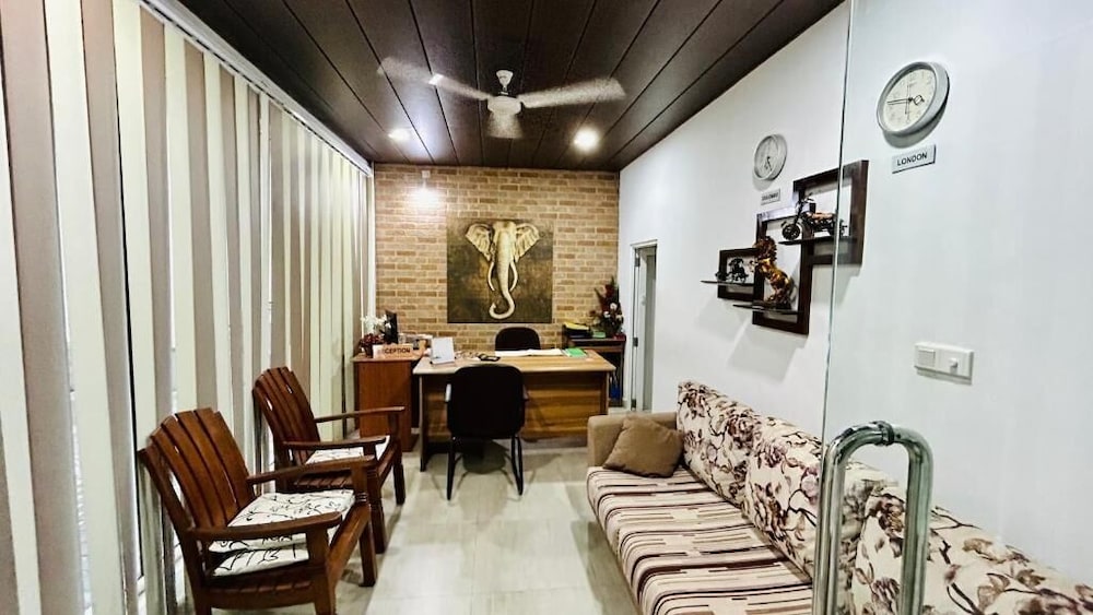 Salubrious Resort