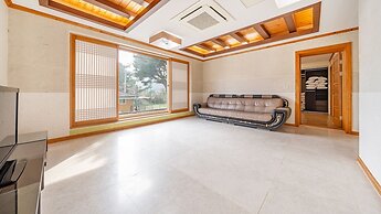 Yeongwol Nature & Retreat