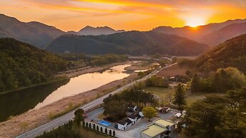 Yeongwol Nature & Retreat