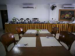 Hotel Bukit Serelo