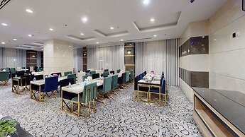 Grand AL-Shahbaa