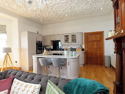 Menai View