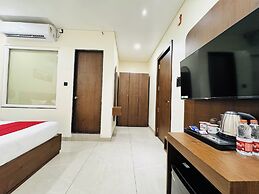 Srimad Hotel