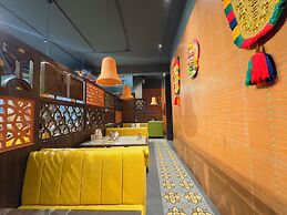 Srimad Hotel