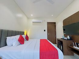 Srimad Hotel