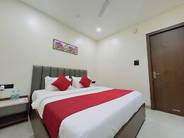 Srimad Hotel
