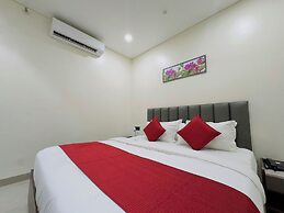 Srimad Hotel