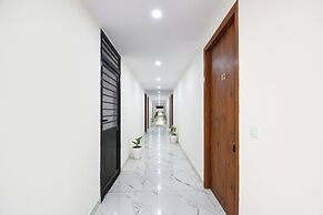 Fabhotel Evergreen