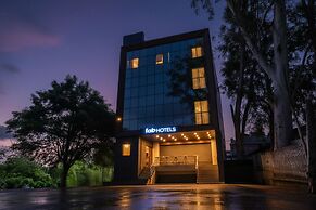 Fabhotel Evergreen