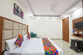 Fabhotel Evergreen