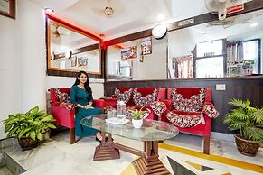 Fabhotel Richa Palace