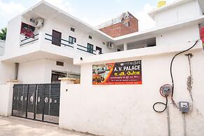 Hotel A.V Palace Ayodhya
