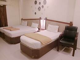 Temple City lakeinn