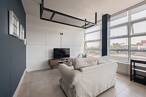 Low bed Mixed Shared Room