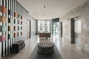 Low bed Mixed Shared Room