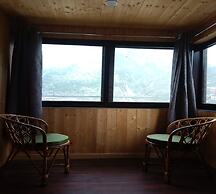 Hotel River View