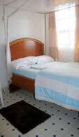 Siaya White Hotel