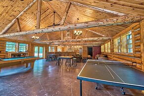 Steps to Lakefront: Dog-friendly Cabin in Levering
