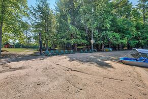 Steps to Lakefront: Dog-friendly Cabin in Levering
