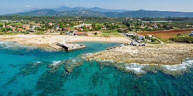 Seaview and Sunsets - Beachside Retreats