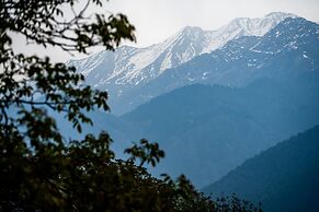 Moustache Pahalgam