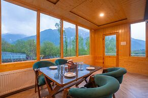 Moustache Pahalgam