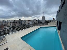 Studio Apartment on 13th Floor With Balcony Terrace