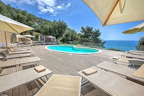 Holiday Resort Balzi Rossi
