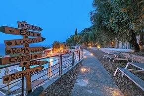Holiday Resort Balzi Rossi