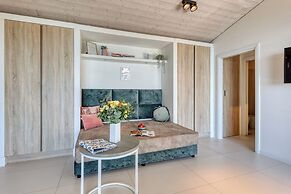 Holiday Resort Balzi Rossi