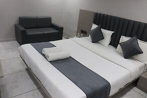 Hotel R K villa