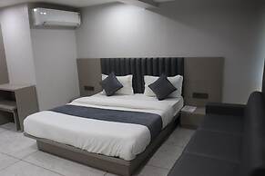 Hotel R K villa