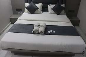 Hotel R K villa