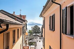 Nel Cuore Di Baveno 50m from Lake