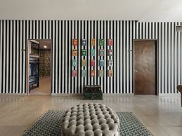 Top Bed Mixed Shared Room