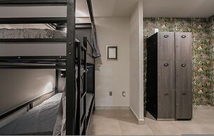 Top Bed Mixed Shared Room