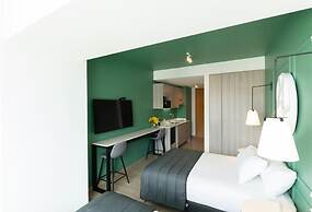 Studio 56 by Terrado