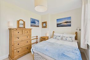 Host Stay Chirnells