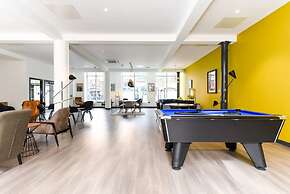 Student Only Swanston House