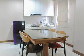 Strategic and Comfy 2BR Apartment Springwood Residence