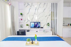 Nice Studio at Sentul Tower Apartment
