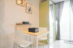 Comfortable Studio at West Vista Apartment