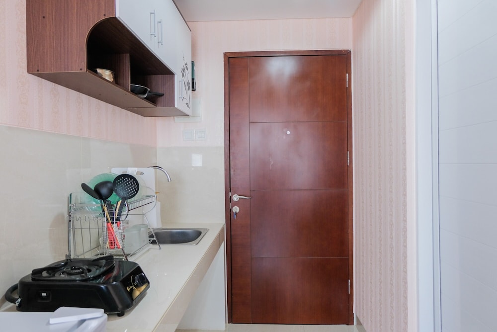 Best Studio Apartment at Springwood Residence
