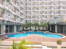 Modern Look 1BR at Sentul Tower Apartment