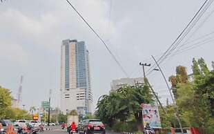 Comfy and Warm Studio at The Square Surabaya Apartment