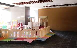 Studio Modern Style at Grand Sungkono Lagoon Apartment