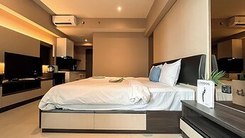 Comfy and Spacious Studio Apartment Carstensz Residence